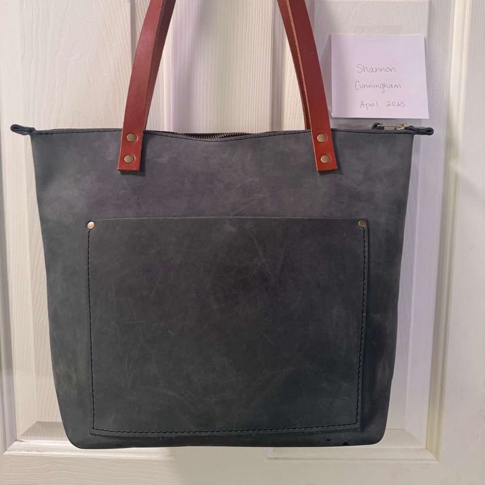 Portland Leather medium zip tote storm